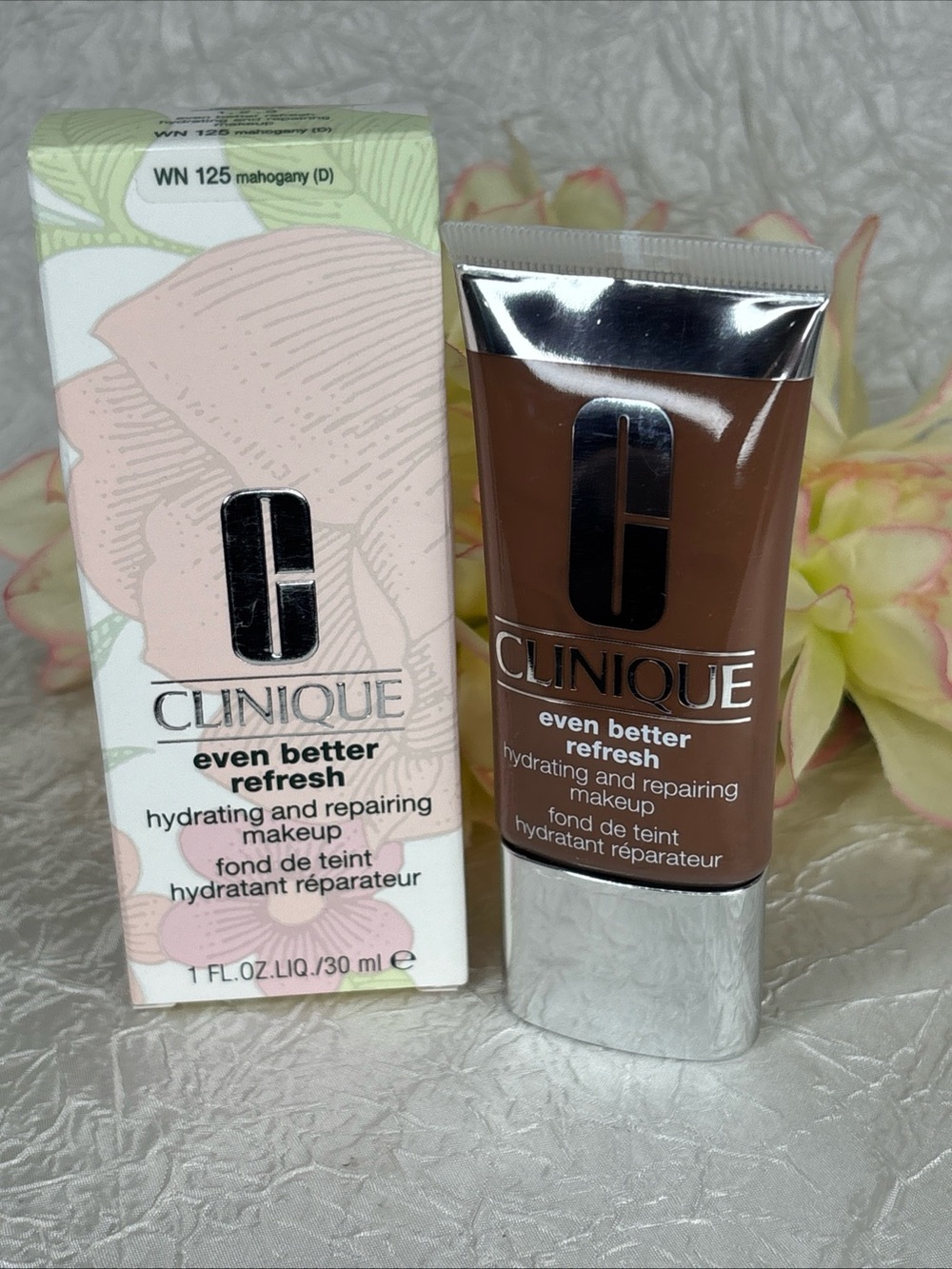 CLINIQUE EVEN BETTER REFRESH HYDRATING & REPAIRING MAKEUP ~ WN 125 Mahogany NIB